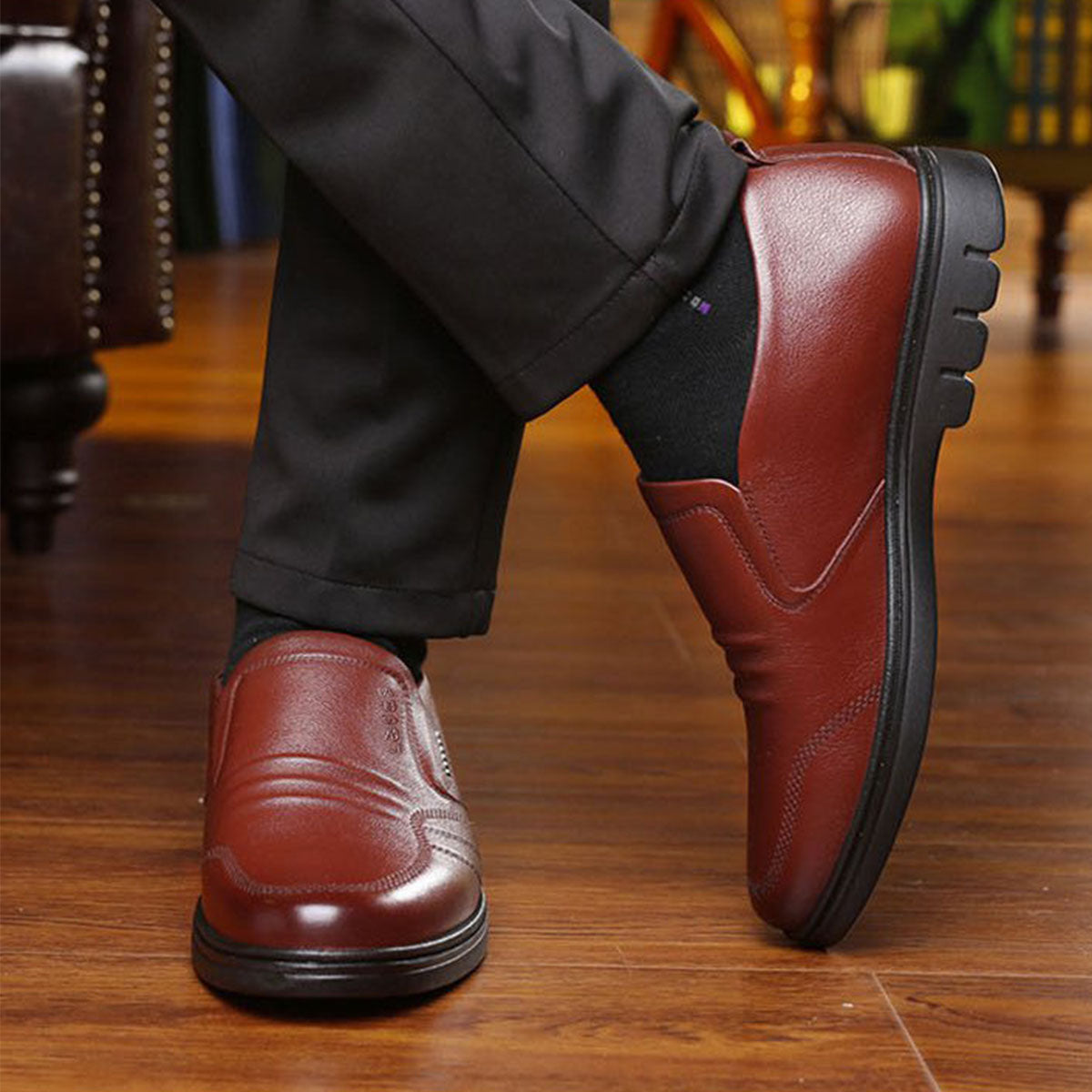 🔥【Compre uno y llévese otro gratis】【39-44】Zapatos ejecutivos para hombre