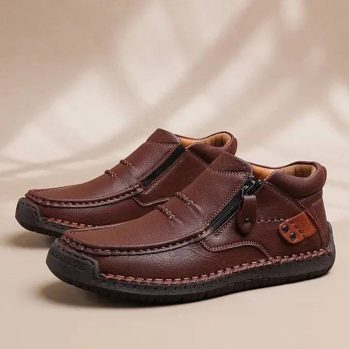 👞🌟 Muške ručno izrađene protuklizne čizme od vrhunske kože – Potporu svodu stopala i dugotrajan komfor svaki dan!