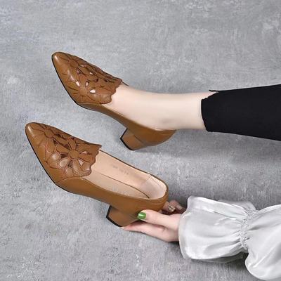 Wiosenne i letnie nowe proste haftowane buty damskie na grubym obcasie z miękkim dnem