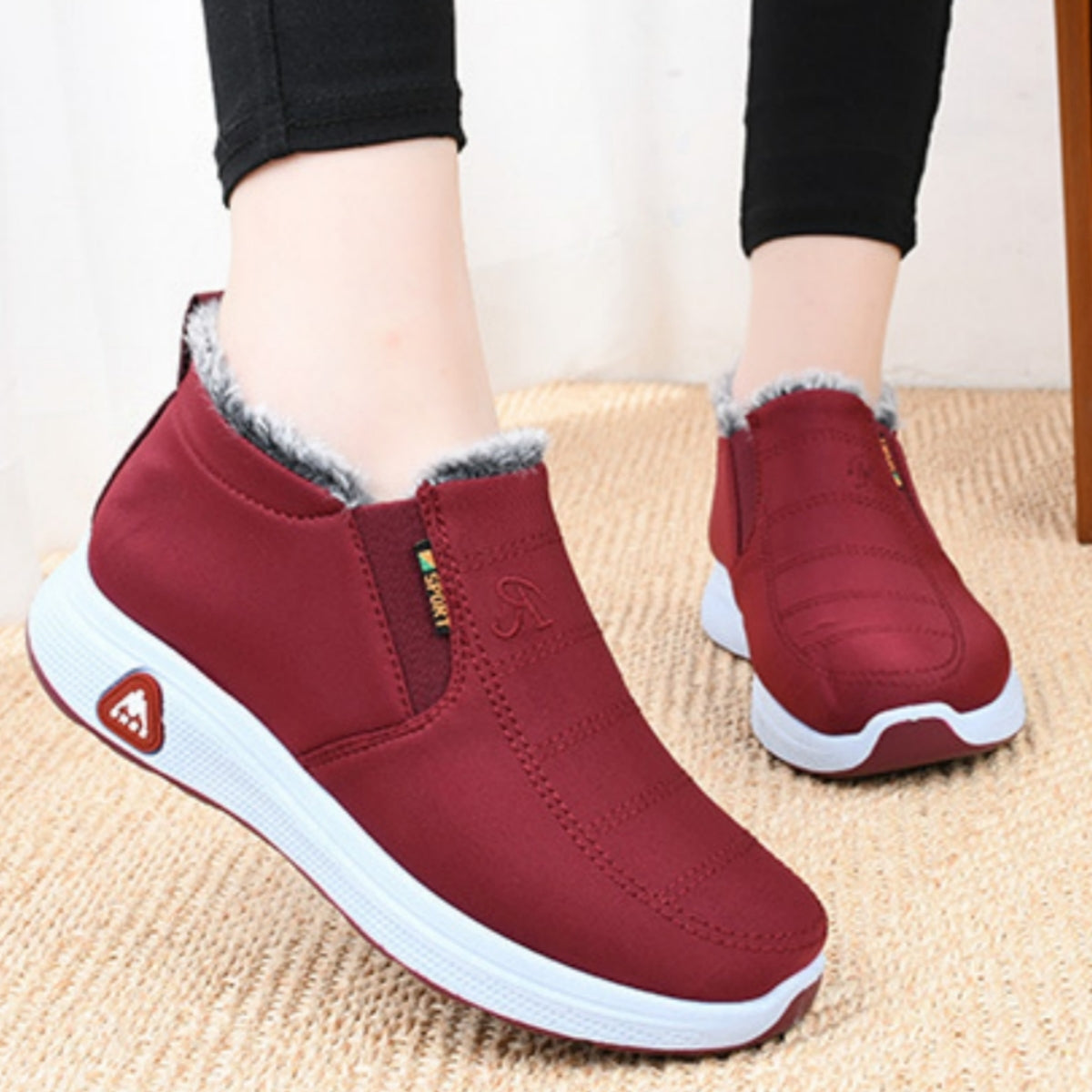 🔥Flísové a zahuštěné🔥[35-41] Pohodlné a teplé dámské zimní boty z měkké kůže a protiskluzové podrážky - maximální pohodlí a bezpečí na každém kroku! 