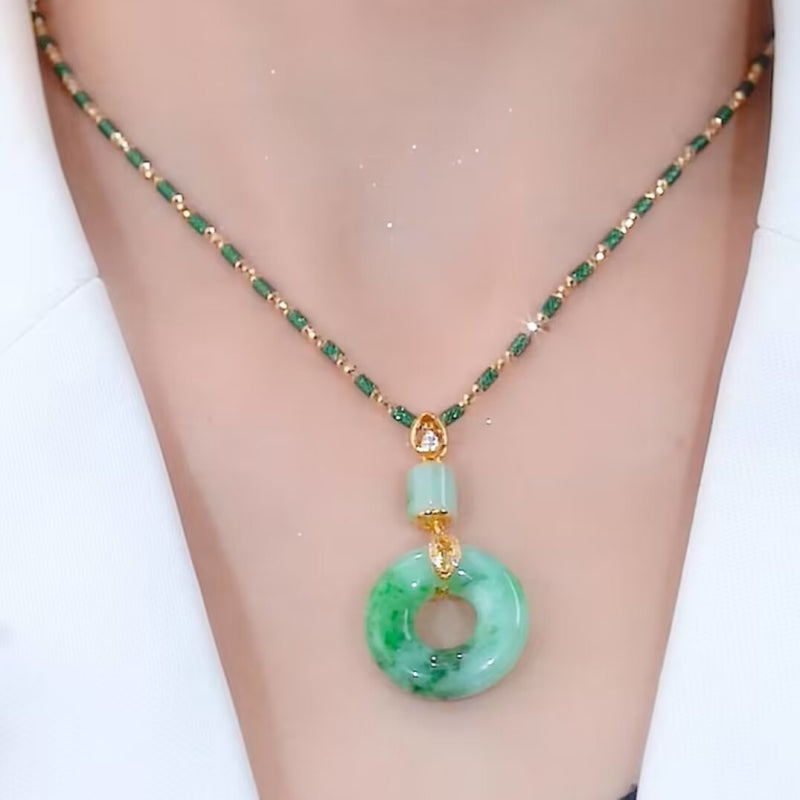 🔥2025 HOT SALE 🎁 Collar elegante con cierre de jade Hetian – Atrae armonía, felicidad y paz