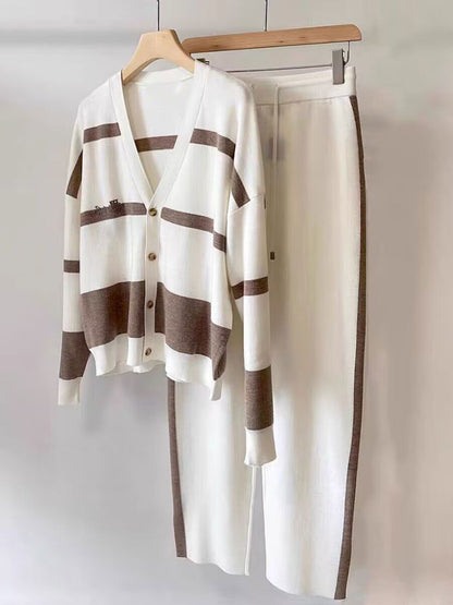 🔥🐏💖Kupite 1 i uzmite 1 gratis🍂Nova sezona jesen-zima, visokokvalitetni i moderni pleteni komplet, udoban i svestran za svakodnevnu upotrebu.