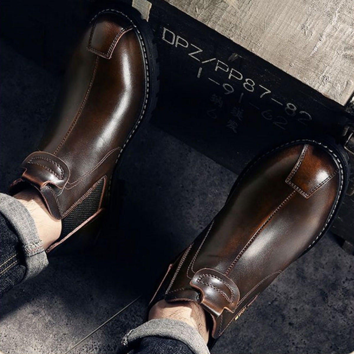 👞🌞【Зимна разпродажба】【39-44】Елегантни мъжки кожени обувки с топла подплата - Удобство, стил и защита от студ за всякакви поводи!