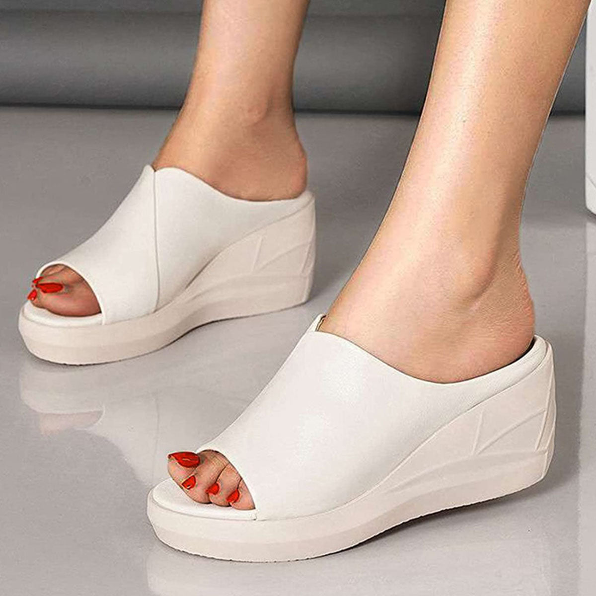 45% zniżki na nowe produkty【35-40】🔥Nowości na lato! 2025 Nowe damskie kapcie z grubą i miękką podeszwą