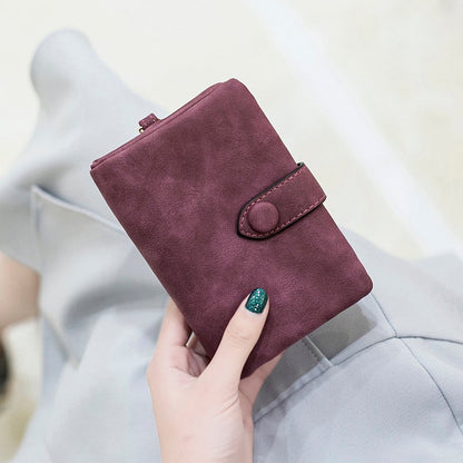 💥👝【50% zľava】Dámska malá peňaženka z pravej kože, s priehradkou na karty, veľká kapacita, pohodlná na nosenie a používanie.
