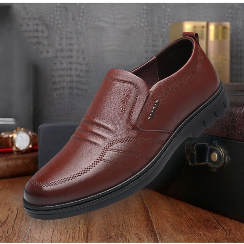 🎉🎁【Zimska posebna ponudba】👞【39-44】Moški usnjeni čevlji za prosti čas z mehkim podplatom – udobni, stilni in primerni za poslovne priložnosti